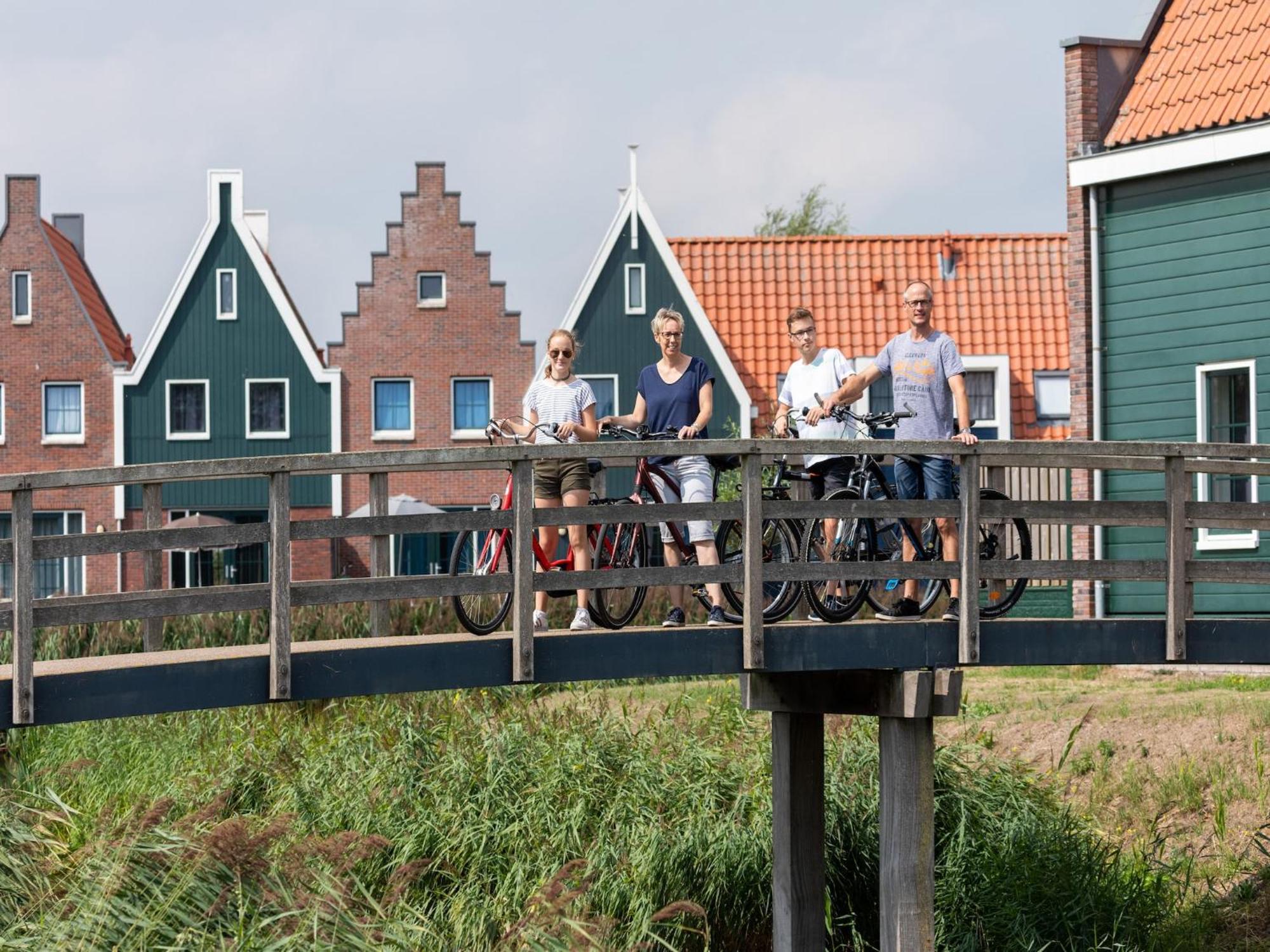 Restyled Apartment On The Markermeer Volendam Ngoại thất bức ảnh